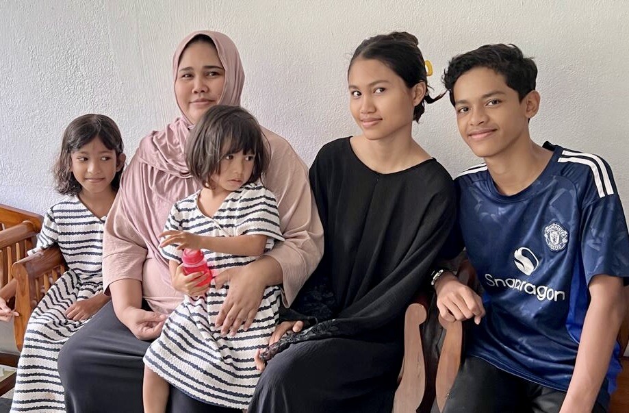 Miza family front page